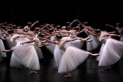 Ensayos, en enero de 2020, de 'Giselle' en la Ópera de París.