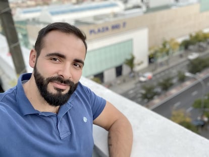 Julián García Gutiérrez, charcutero en un hipermercado de Madrid.