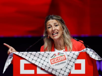 La vicepresidenta segunda del Gobierno, Yolanda Díaz, interviene en el acto de clausura del XIII Congreso Confederal de CC OO, este sábado en Madrid.