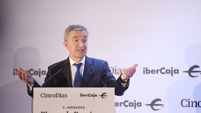 El consejero delegado de Ibercaja, Víctor Iglesias, durane unas jornadas sobre planes de pensiones, el pasado mes de noviembre.
