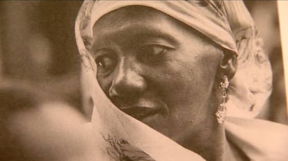 A escritora Carolina Maria de Jesus.