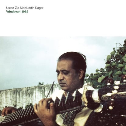 Ustad Zia Mohiuddin Dagar. Vrindavan 1982. Black Truffle.