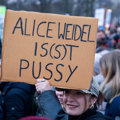 Protesta en Berlín el pasado febrero contra la líder del partido AfD, Alice Weidel.