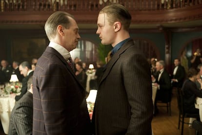 A série ‘Boardwalk Empire’ está dentro das ‘histórias de Ícaro’, em que os personagens sobem para depois despencarem escandalosamente.