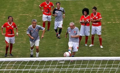 Jogo Lula Chico Buarque futebol