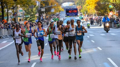 Elite runners make their way up 1st Avenue in Manhattan during the 2019 New York City Marathon.