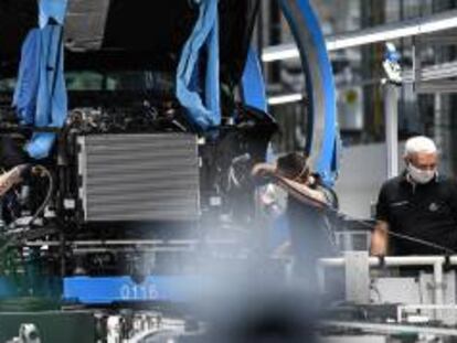 Los precios industriales aceleraron su caída en octubre