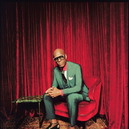 Dapper Dan posa en su sastrería de Harlem