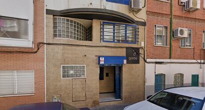 Fachada de la fábrica de ropa Gotas en una imagen de 2019 de Google Street View.