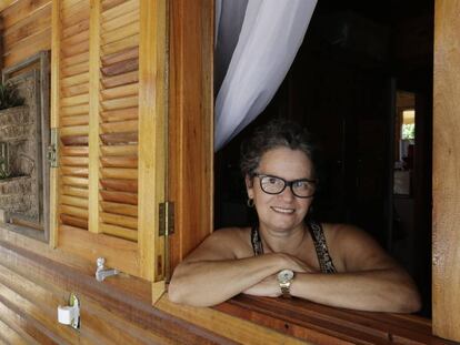 A cuidadora de idosos Ereni Azevedo, em Porto Alegre.